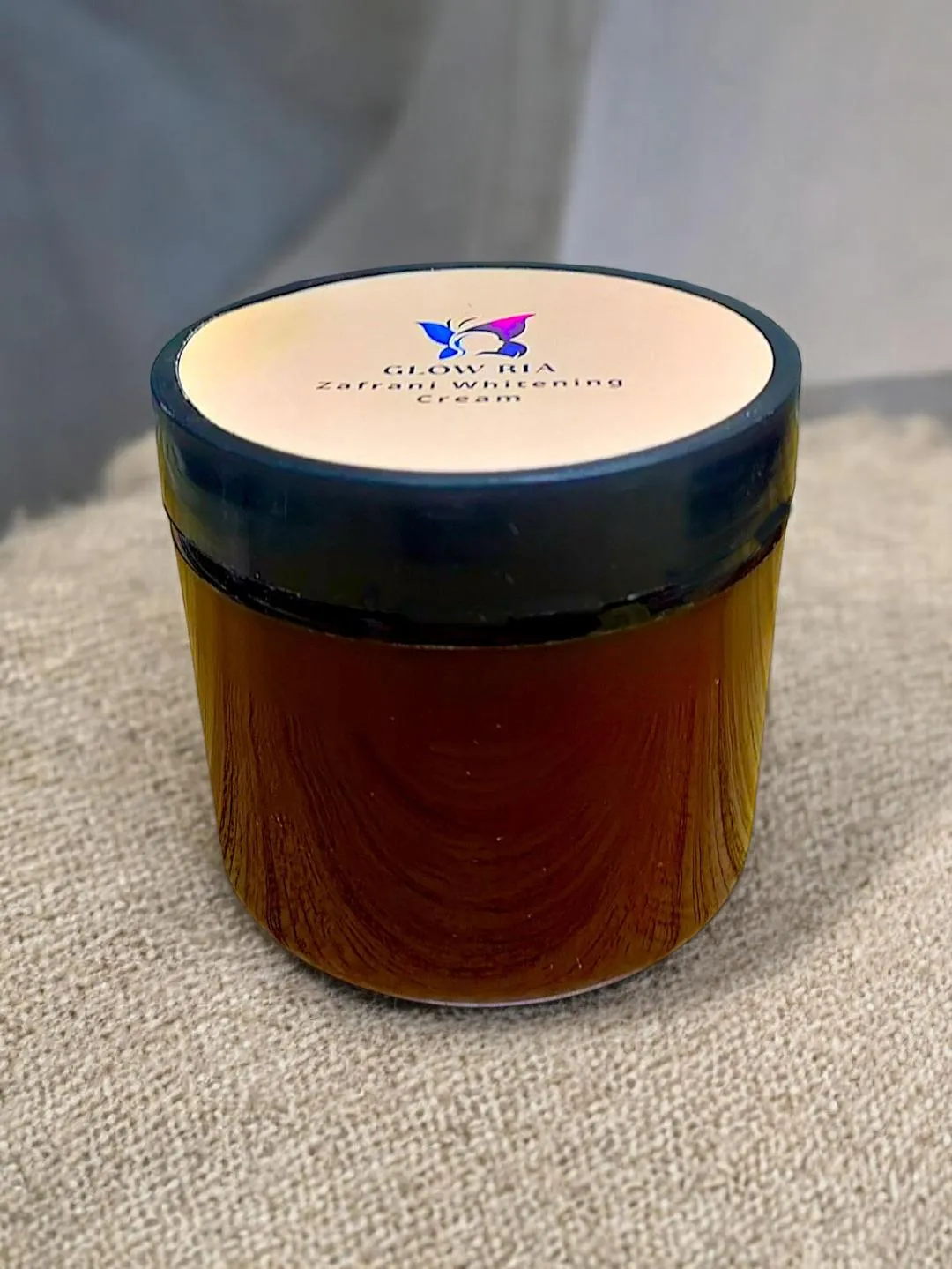 [MKZ-693216-693216001] Whitening Cream for All Skin Types with Durable Jar